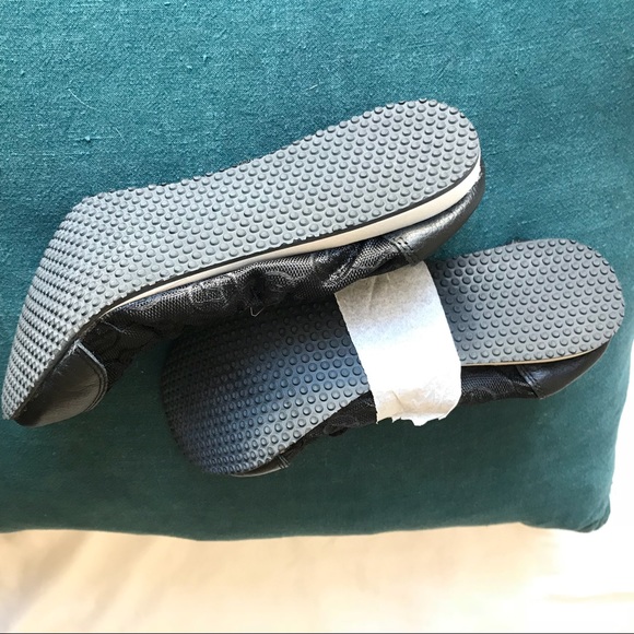 Luca Ferri Flats Brand New! - Picture 2 of 3